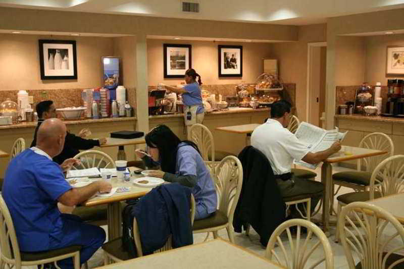 Hampton Inn Fremont Restaurant foto